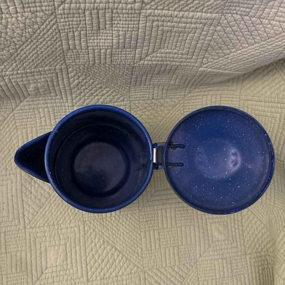 Vintage Enamel Ware Blue White Speckled Camping/Cowboy Coffee Pot Kettle 8